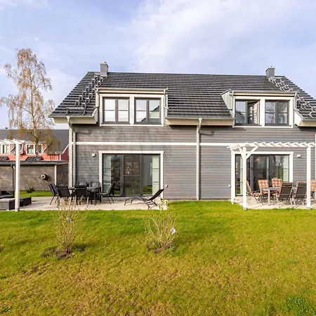 Holiday home 5 Sterne Ostseenest Mit Boddenblick