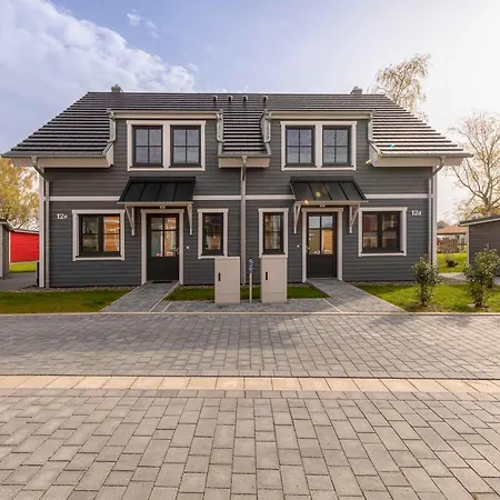 5 Sterne Ostseenest Mit Boddenblick * Fuhlendorf (Mecklenburg-Vorpommern)